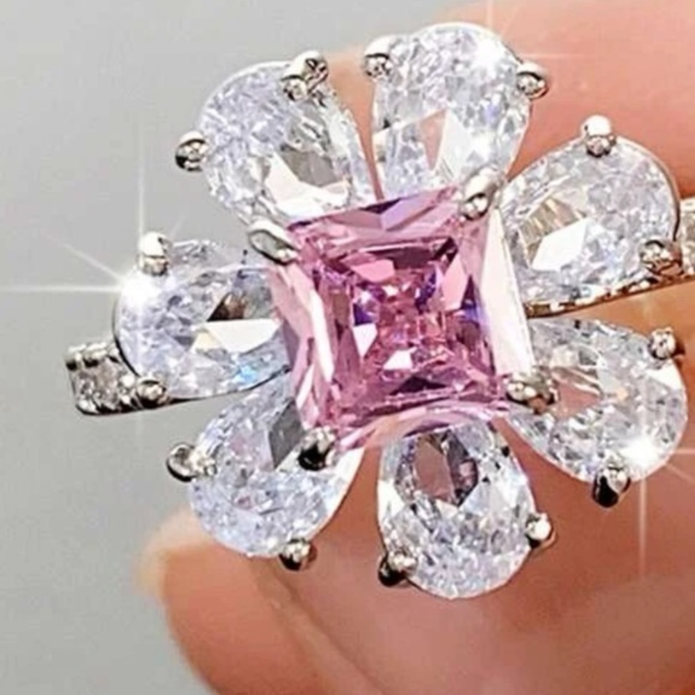1 pc glamorous cubic zirconia ring in its pink‎ petal flower